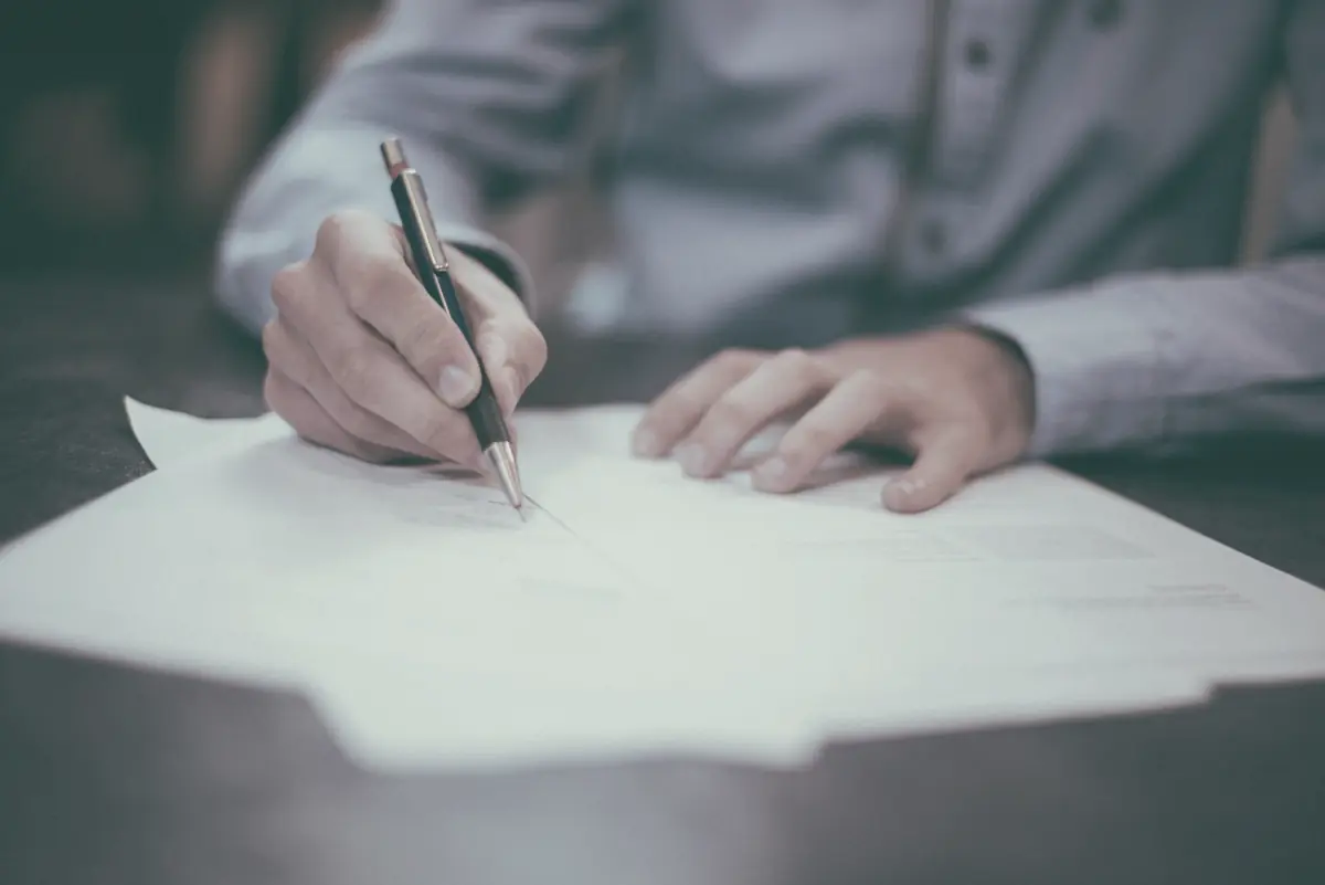 Signature d'un engagement de conformité